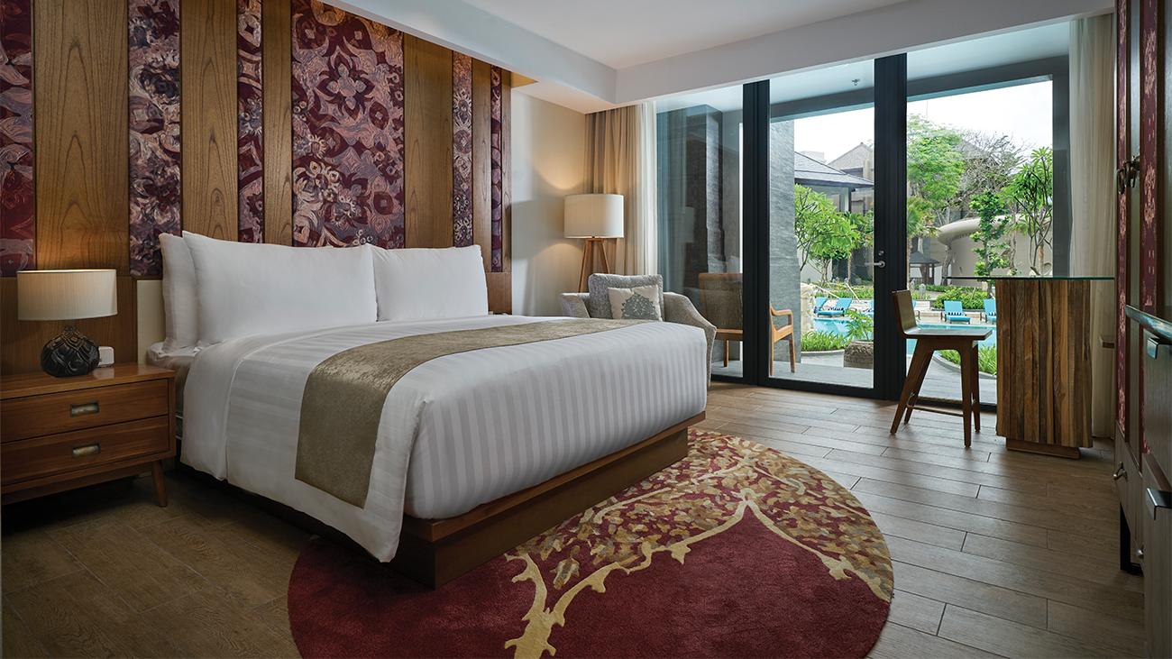 Guest Bedroom (Guestroom or 2-Bedroom Apartment)